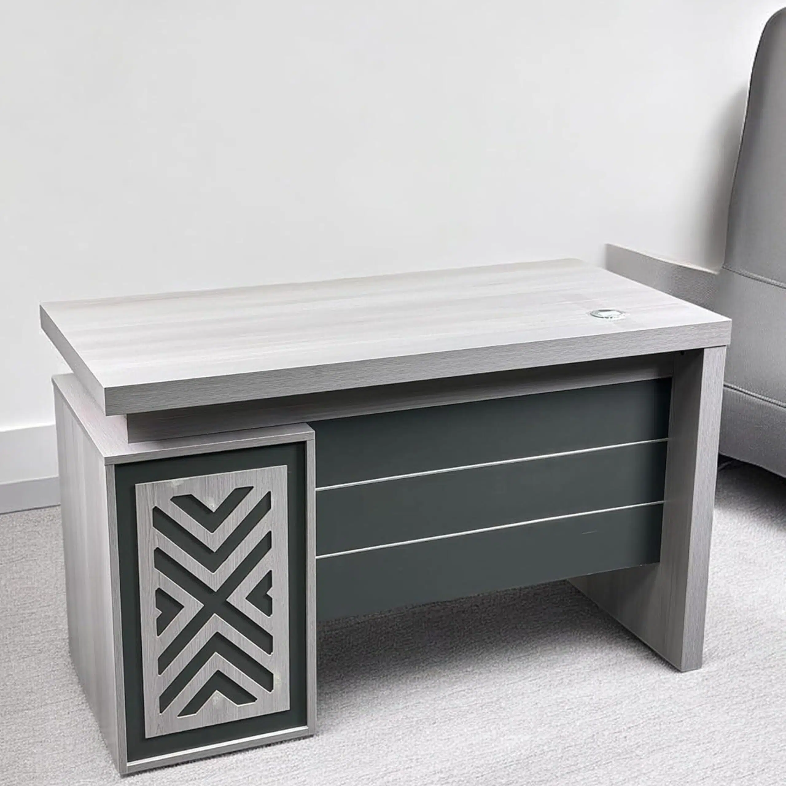 Emsworth  Executive Office Desk With Drawers Gaming Desk, Computer Study Table, Book Storage Grey 120cm