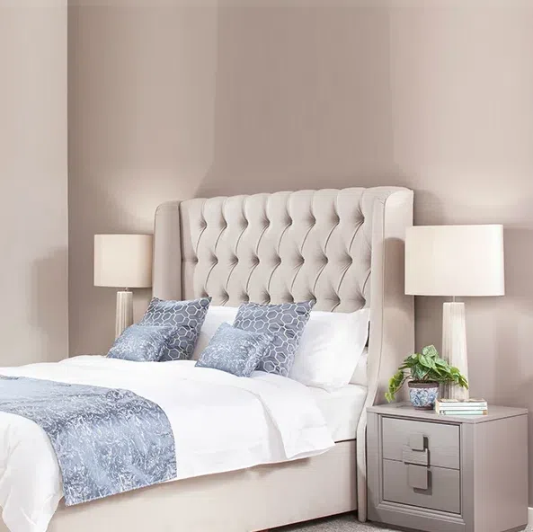 Maanya Tufted Winged Heardboard Bed Frame