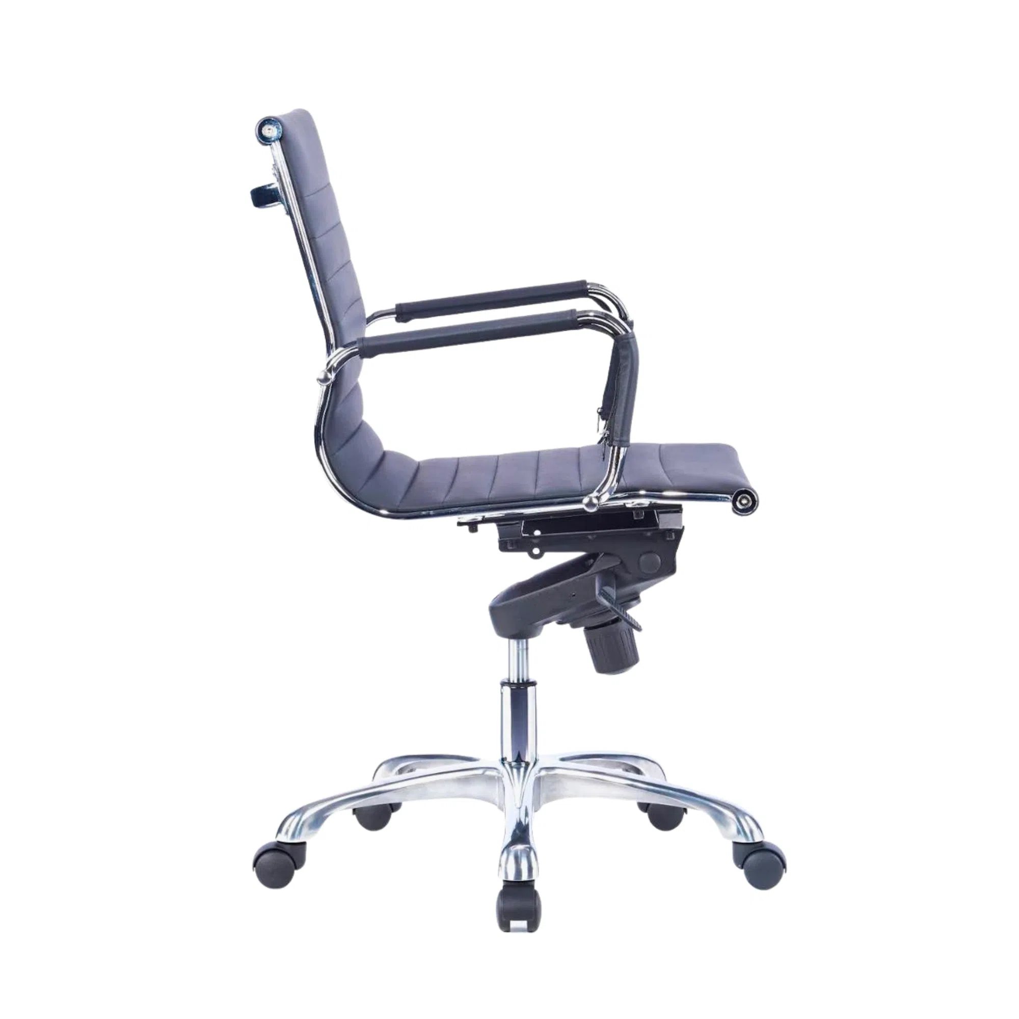 Egora Medium Back Leather Chair