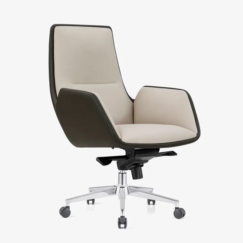 Maru Medium Back Leather Chair