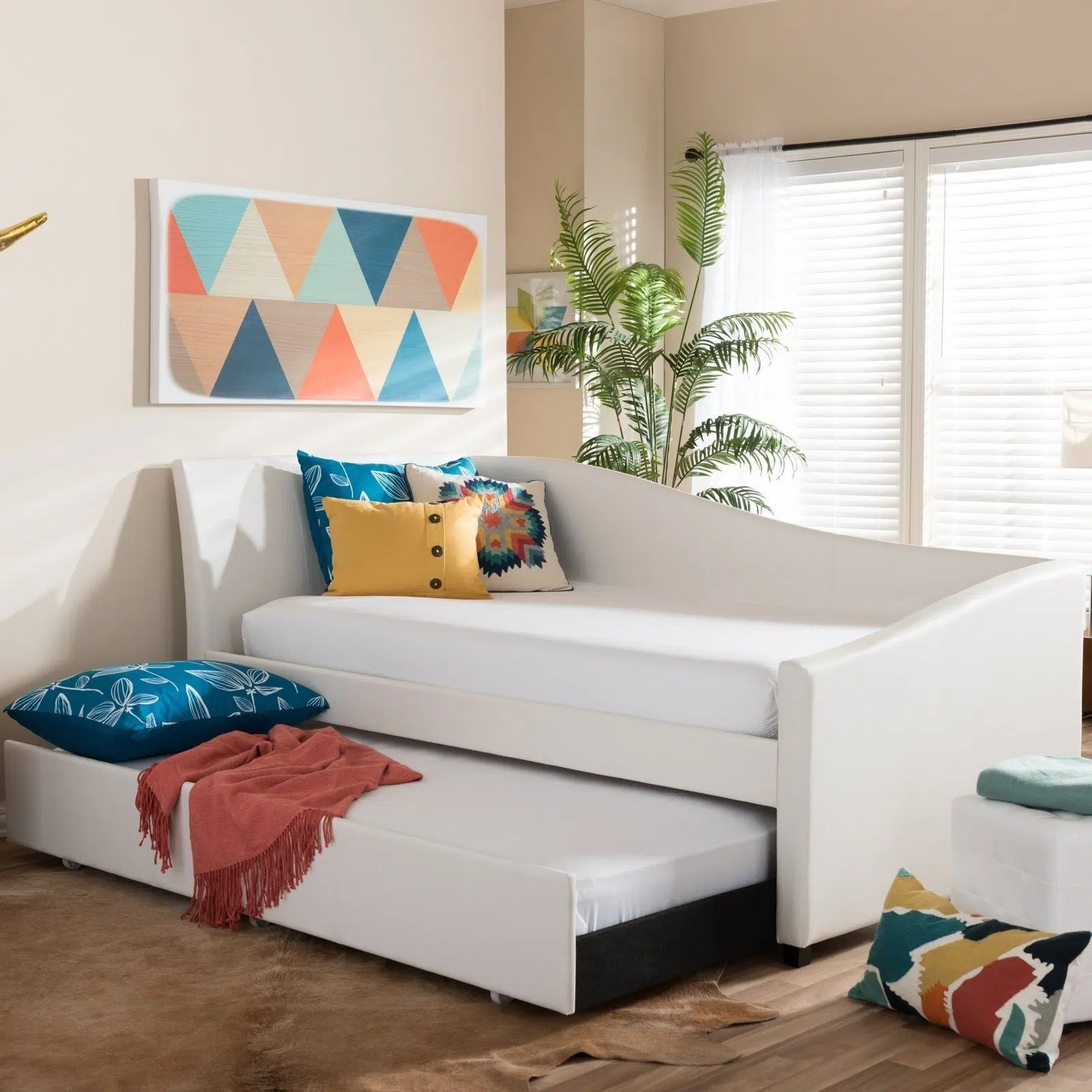 FENLOR Contemporary Faux Leather Daybed with Trundle