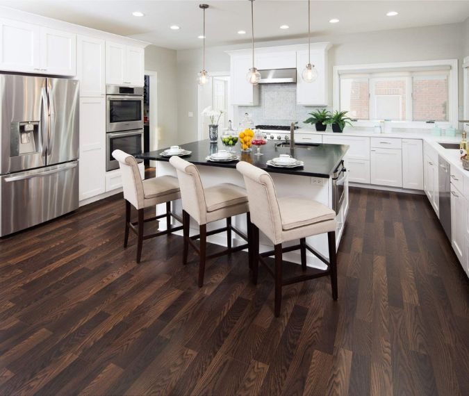 laminate flooring dubai