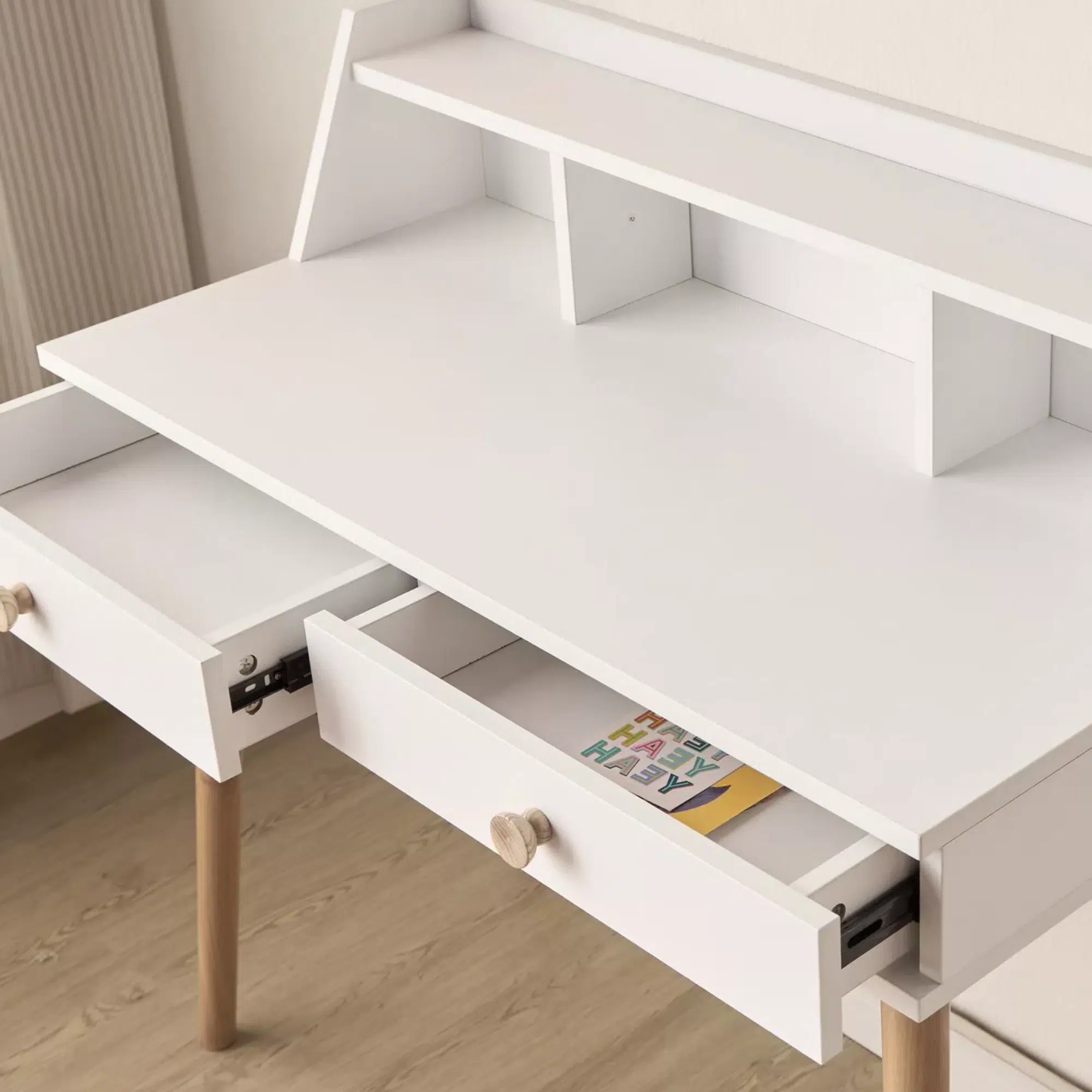 Kelvaris Toddler Study Desk