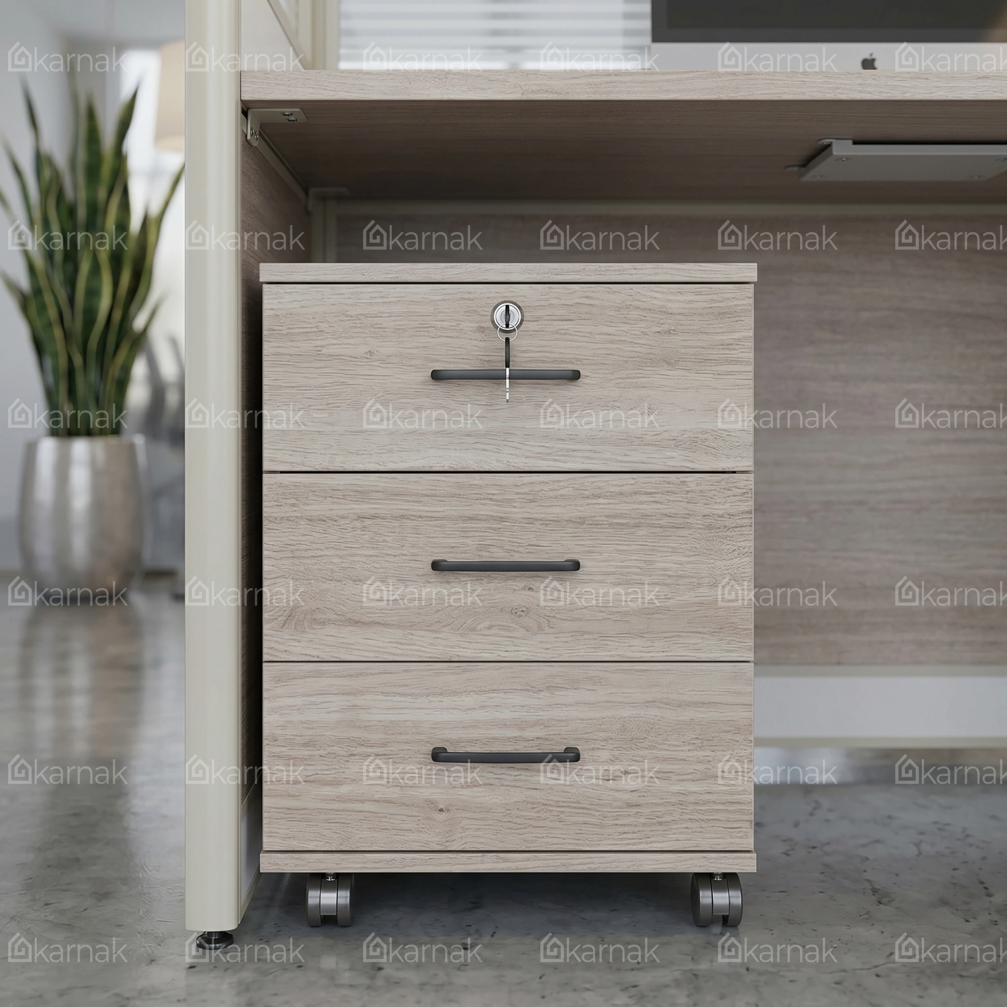 Neeya Office Workstation Desk